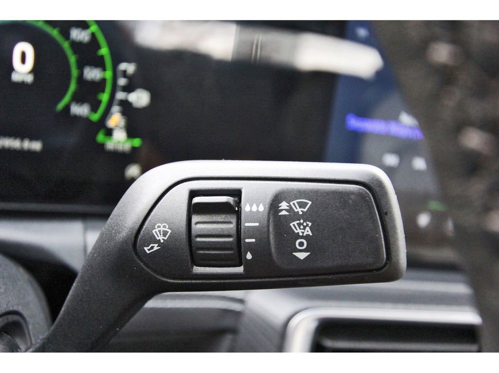 Used 2024 Ford Mustang Premium image 18