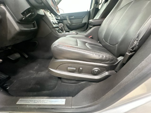 Used 2017 GMC Acadia Limited SLT AWD/4WD image 22