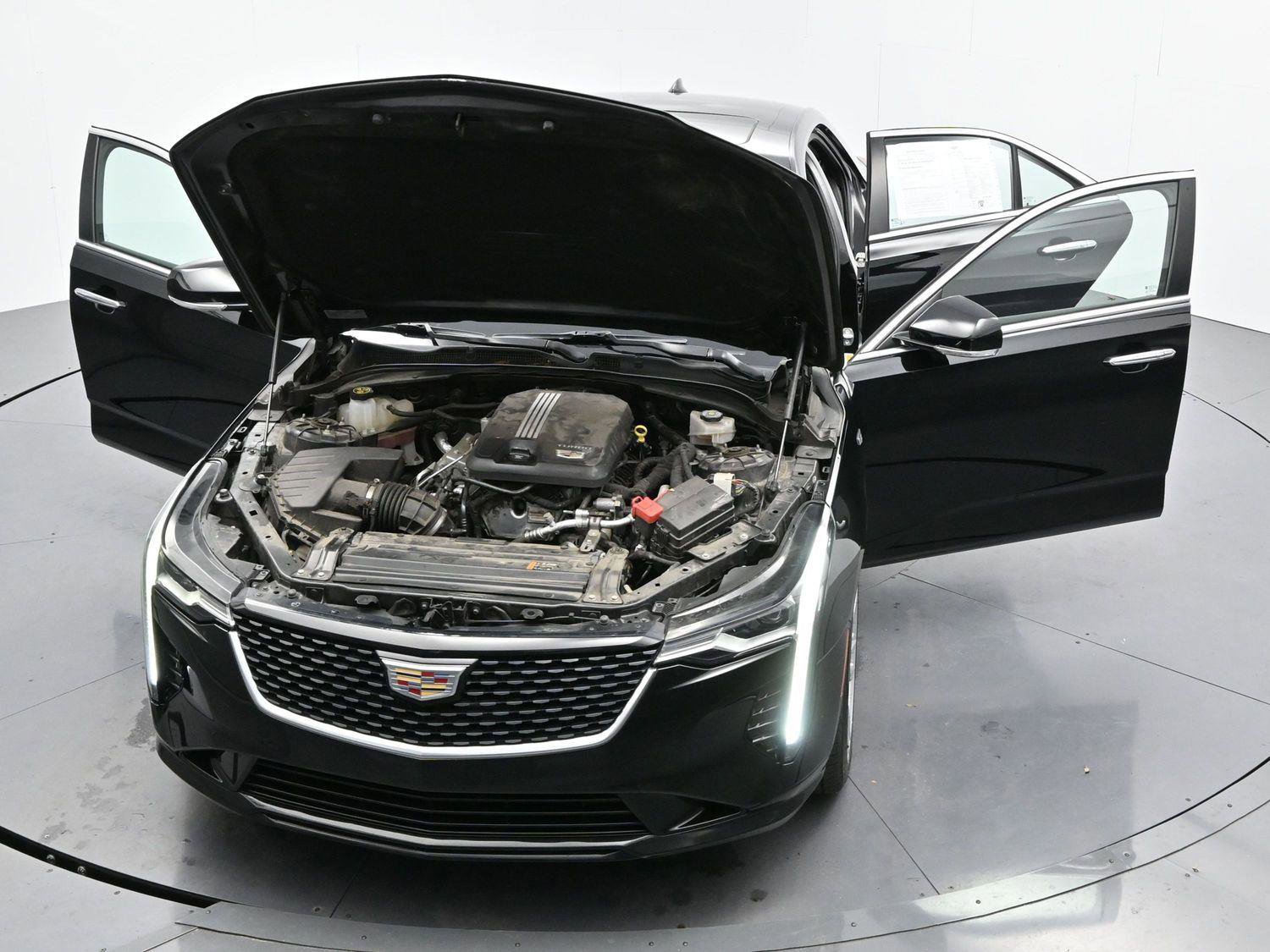 Certified 2022 Cadillac CT4 Luxury w/ Sun And Sound Package image 40