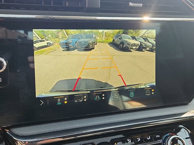 Certified 2023 GMC Sierra 1500 AT4 w/ AT4 Premium Package AWD/4WD image 19