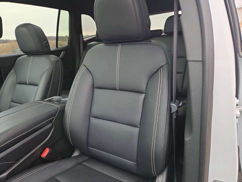 Certified 2025 GMC Acadia Elevation w/ Elevation Premium Package image 30