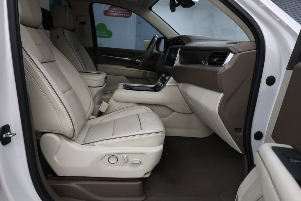 Used 2021 GMC Yukon Denali w/ LPO, Illumination Package AWD/4WD image 82