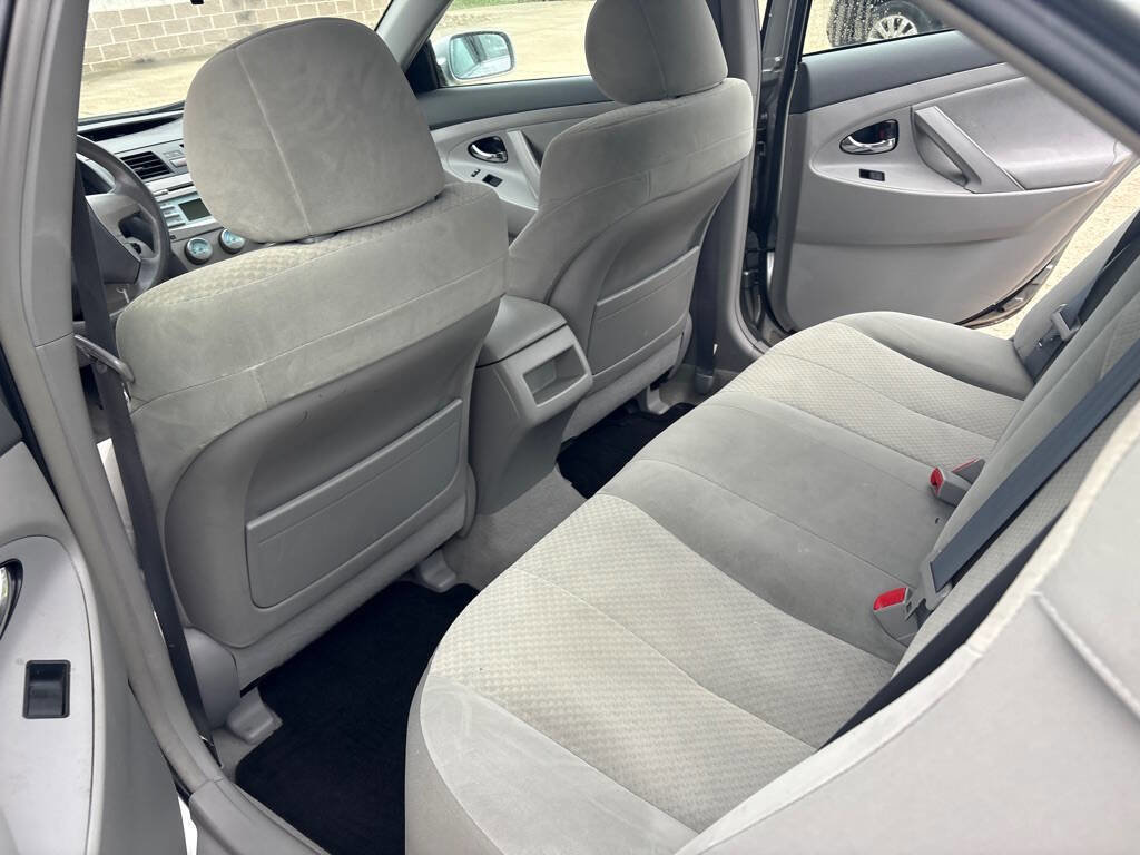 Used 2007 Toyota Camry LE image 11