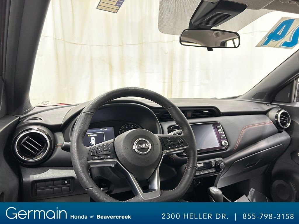 Used 2024 Nissan Kicks SR w/ SR Premium Package image 17