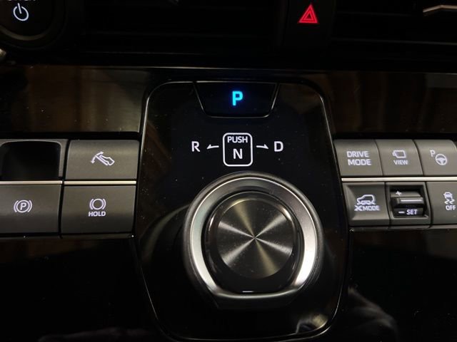 Used 2023 Subaru Solterra AWD image 34