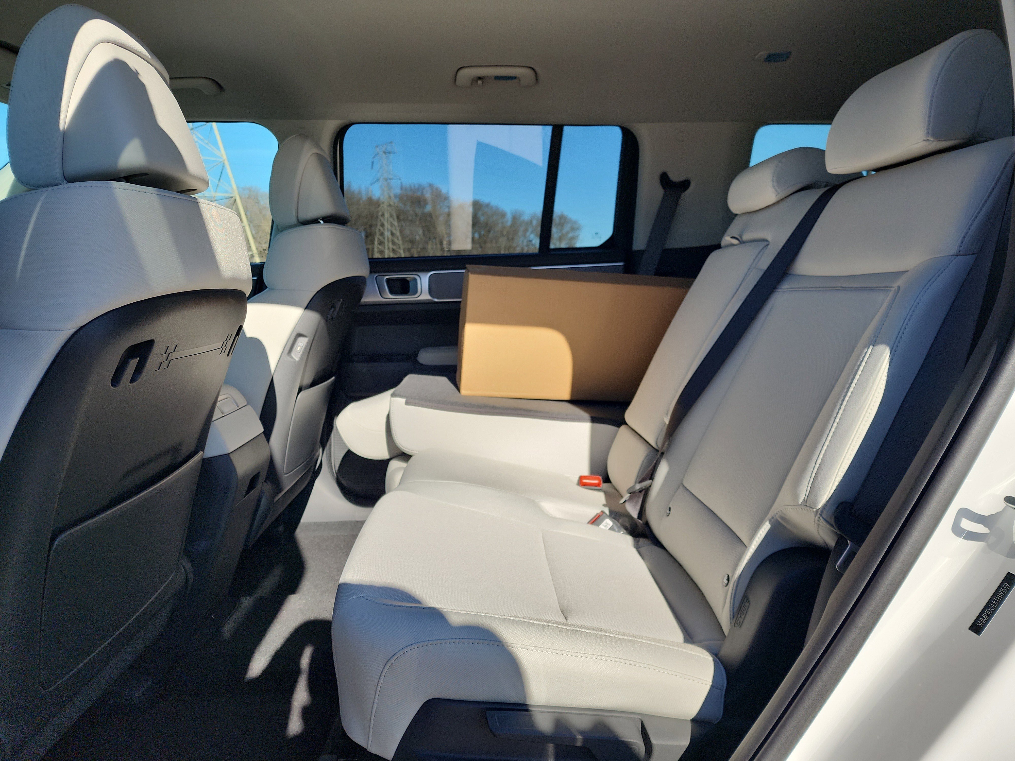 New 2026 Hyundai Santa Fe SE image 6