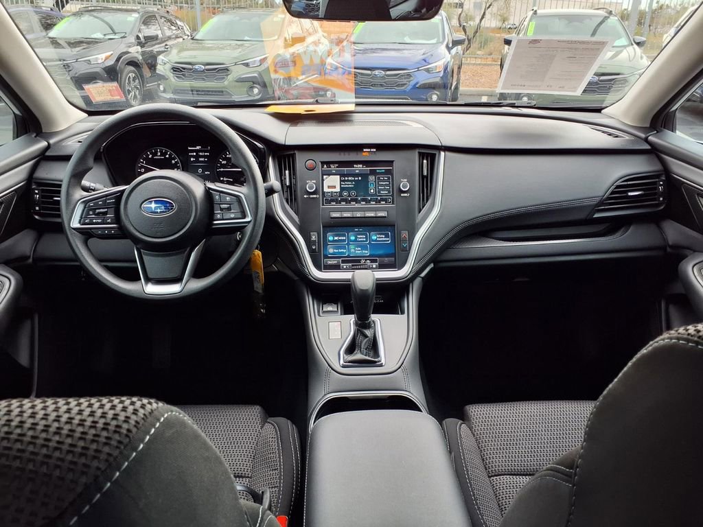 Certified 2025 Subaru Outback w/ Popular Package #1A image 2