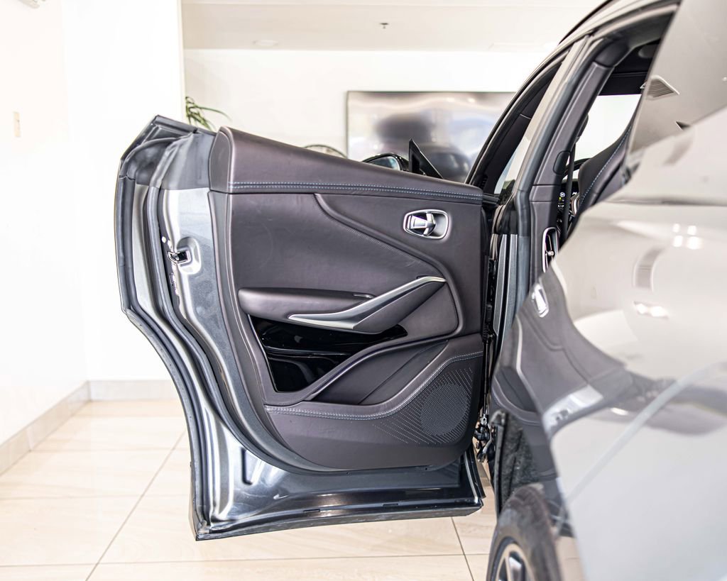 Used 2023 Aston Martin DBX 707 AWD/4WD image 36