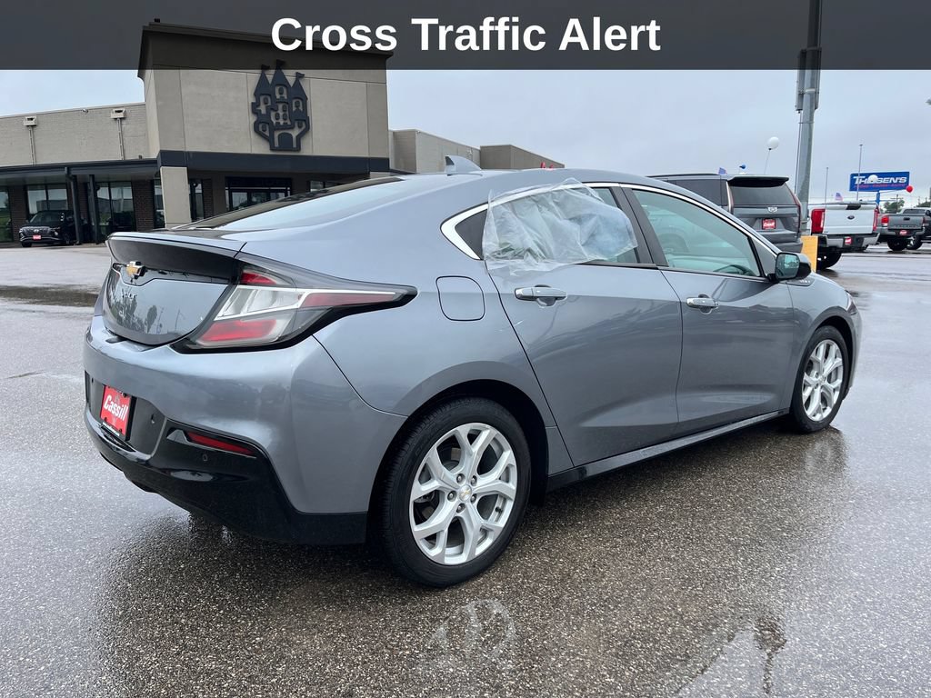 Used 2018 Chevrolet Volt Premier w/ Driver Confidence Package FWD image 6