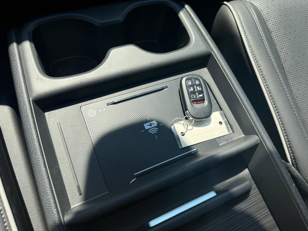 Used 2025 Honda Odyssey Elite image 17