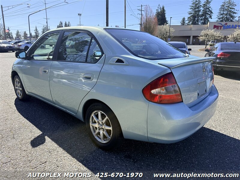 Used 2002 Toyota Prius FWD image 4