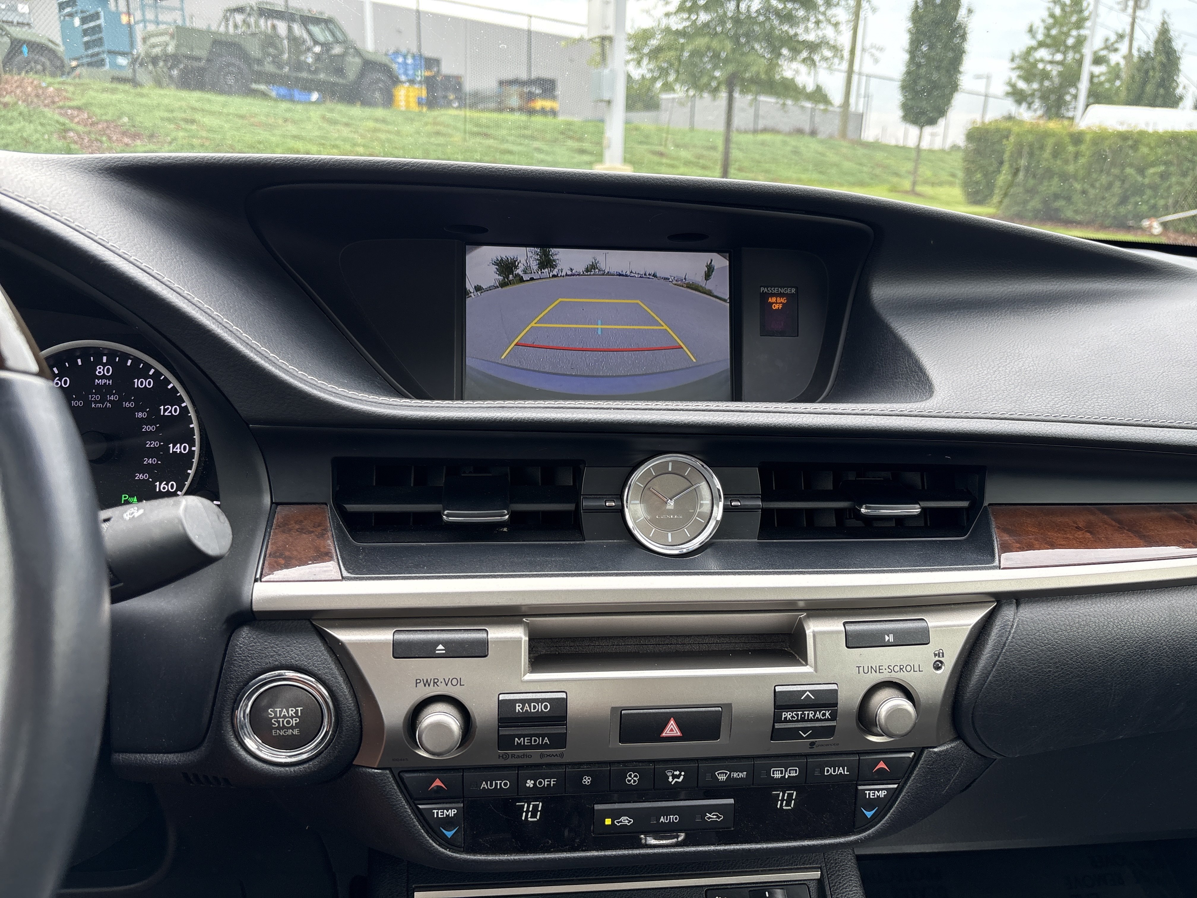 Used 2015 Lexus ES 350 w/ Premium Package FWD image 30
