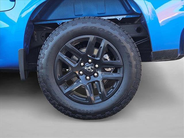New 2026 Chevrolet Silverado 1500 Custom w/ Turbomax Blackout Package image 10