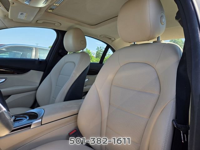 Used 2019 Mercedes-Benz C 300 Sedan image 6