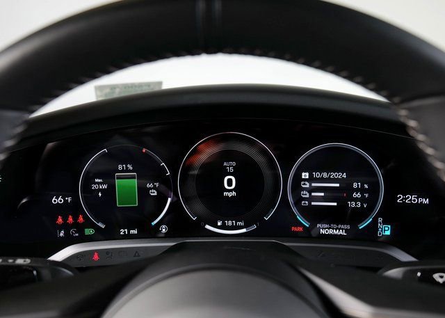 New 2025 Porsche Taycan Turbo image 21