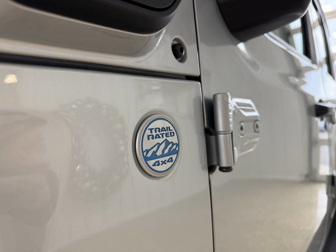 Used 2023 Jeep Wrangler Unlimited Sahara w/ Cold Weather Group image 50