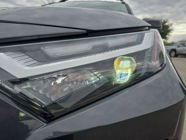 Certified 2025 Toyota RAV4 LE image 30