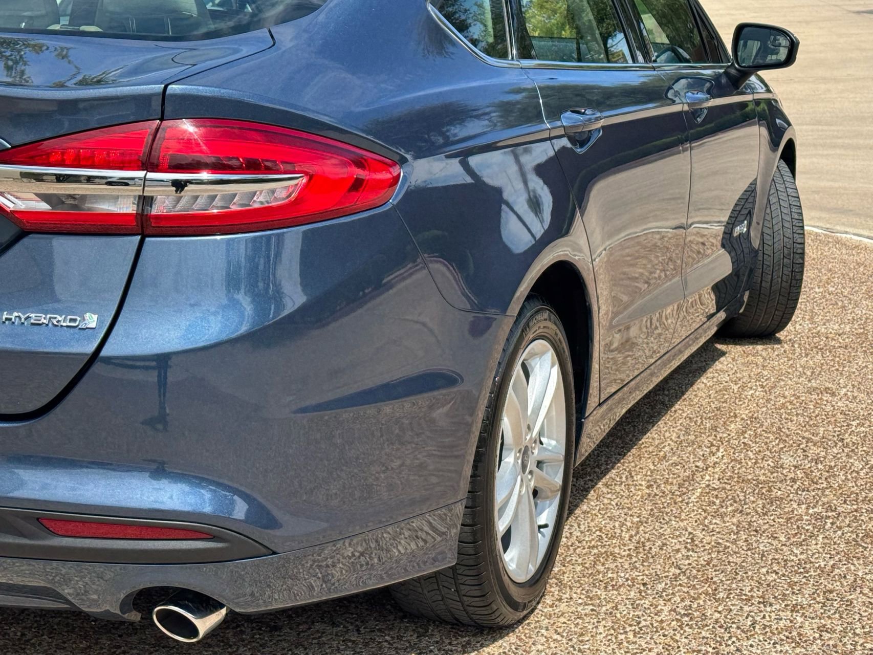 Used 2018 Ford Fusion S FWD image 5