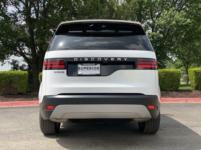 Used 2024 Land Rover Discovery S AWD/4WD image 5