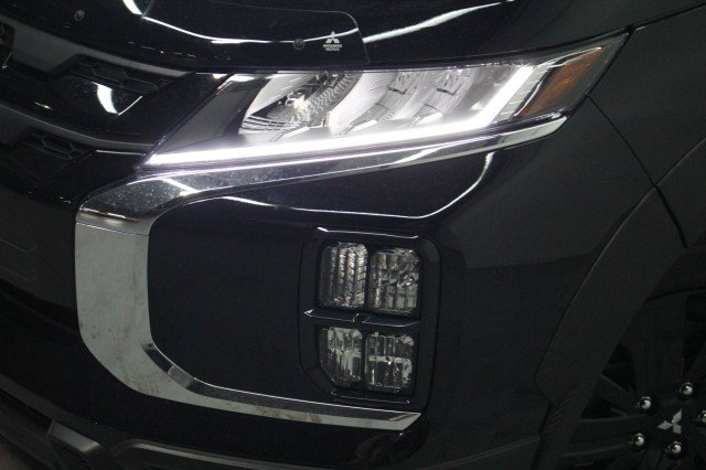 New 2026 Mitsubishi Outlander Sport AWD image 2