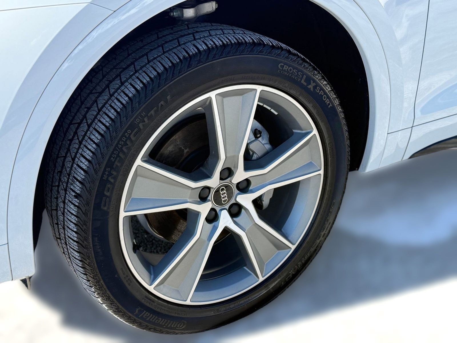 Certified 2025 Audi Q5 2.0T Premium image 10