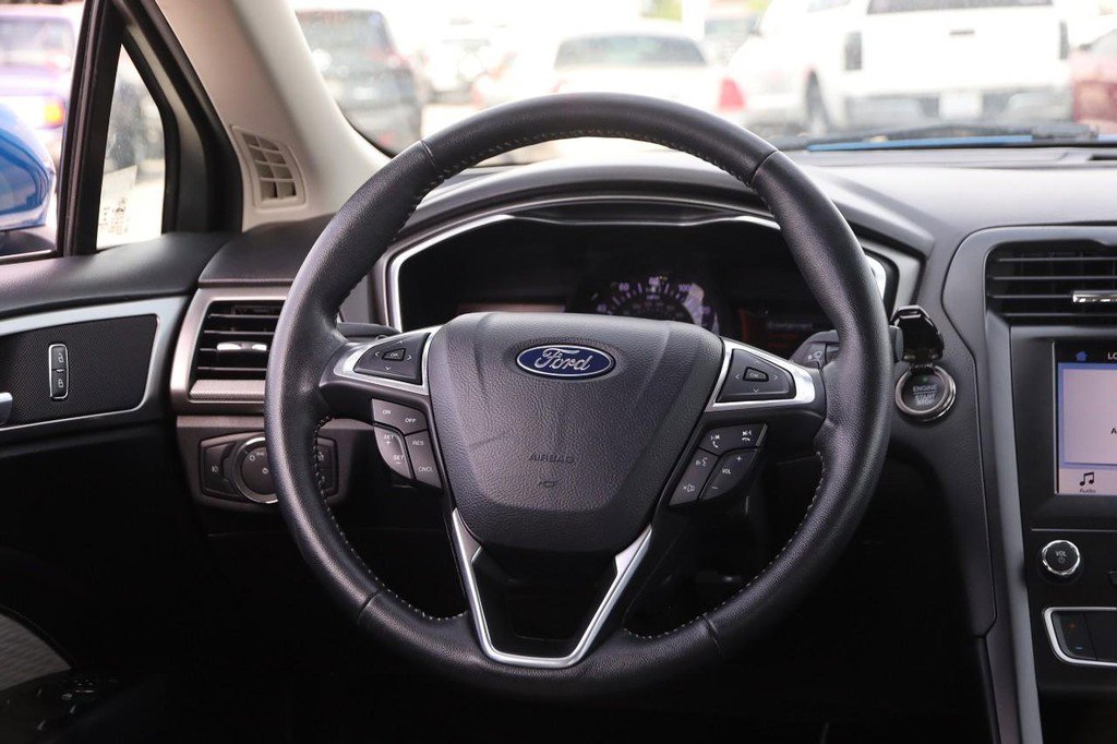 Used 2019 Ford Fusion SE w/ Equipment Group 151A image 22