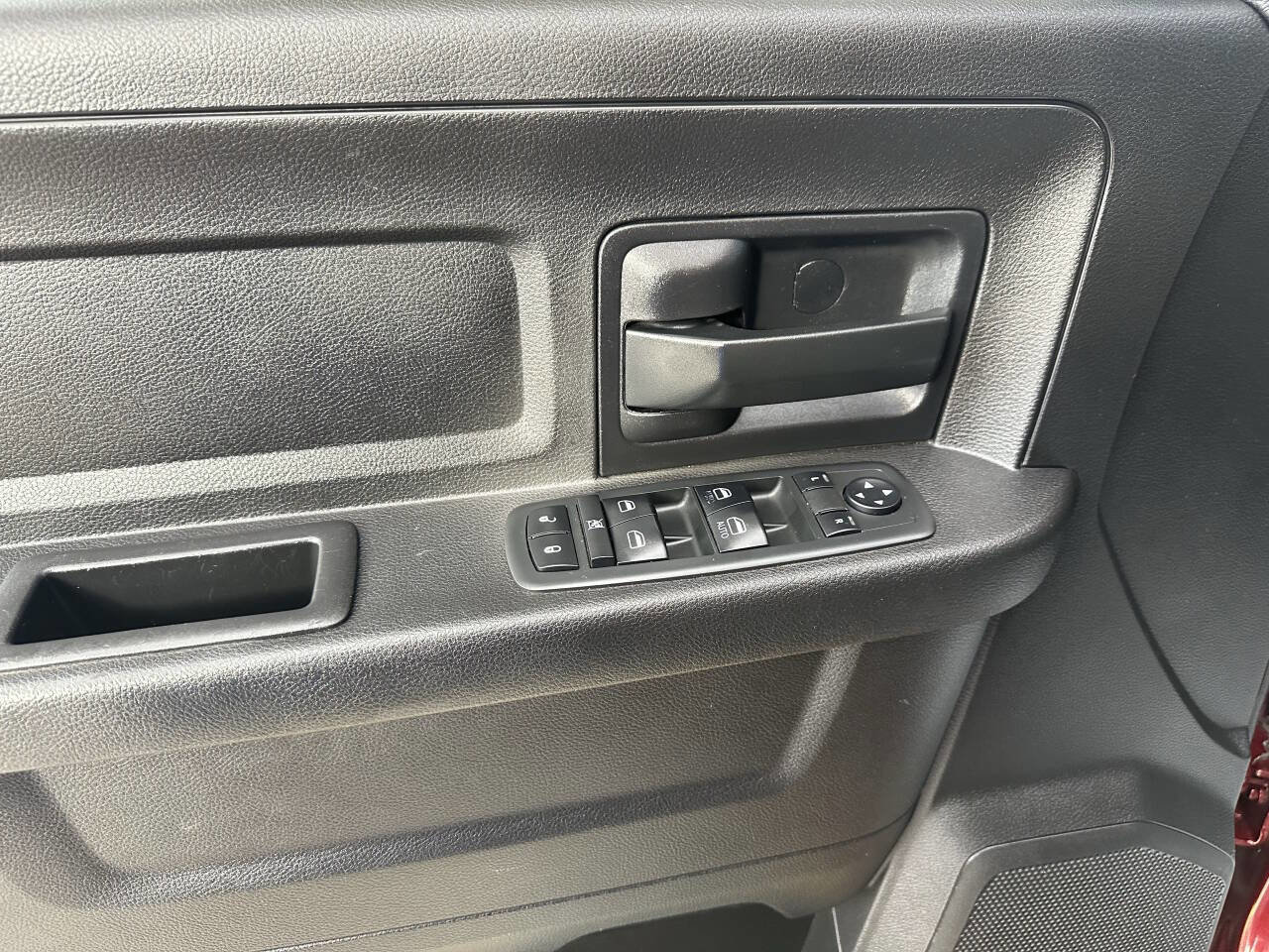 Used 2018 RAM 1500 Express w/ Express Value Package image 10