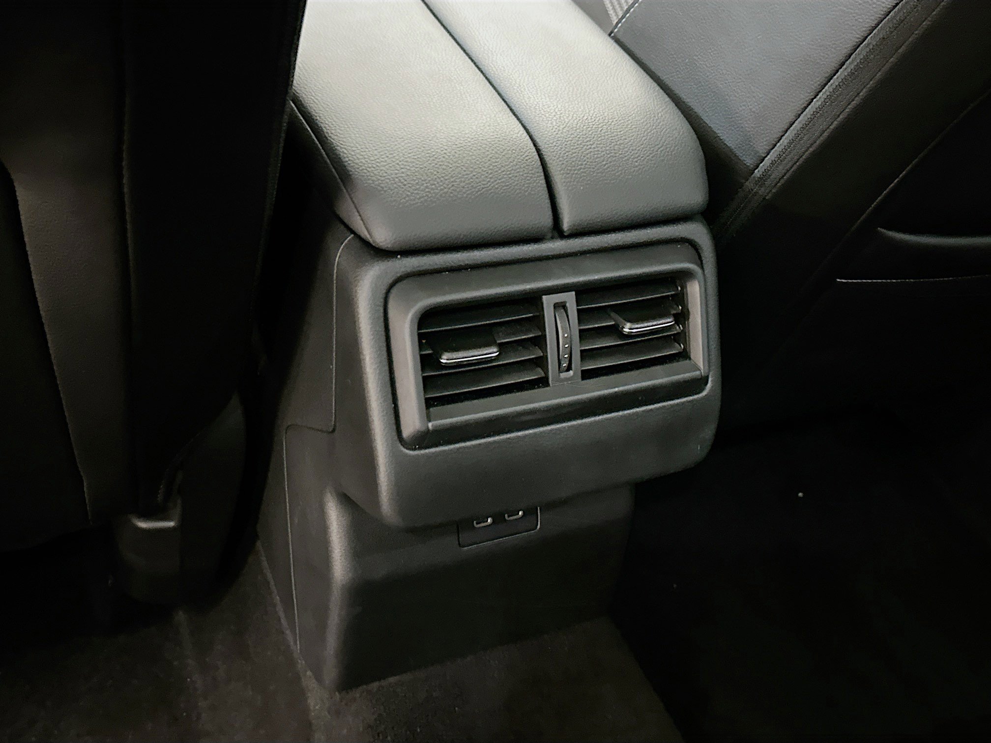 Used 2025 MAZDA CX-50 AWD 2.5 S w/ Premium Package image 29