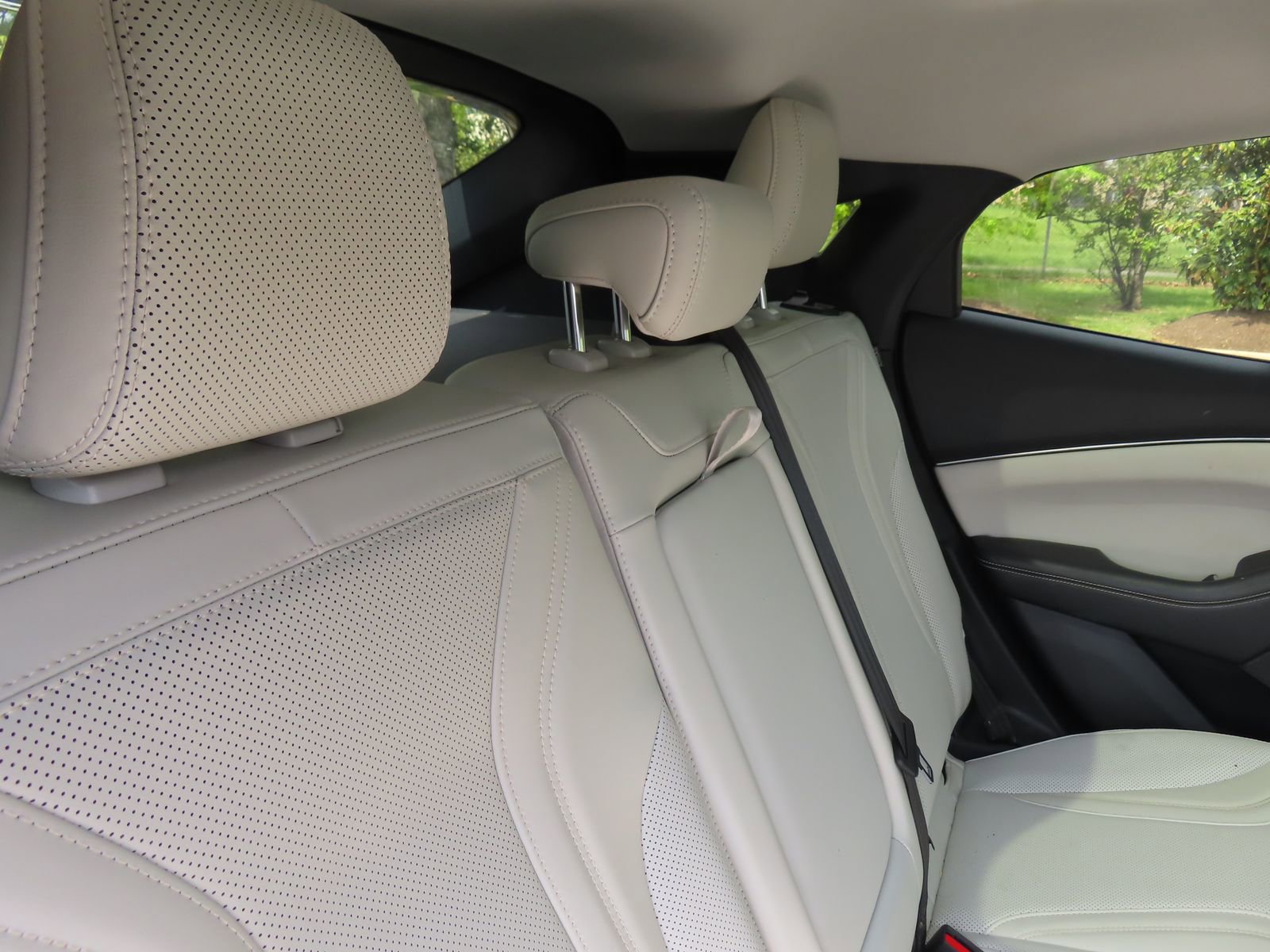 Used 2021 Ford Mustang Mach-E Premium AWD/4WD image 34