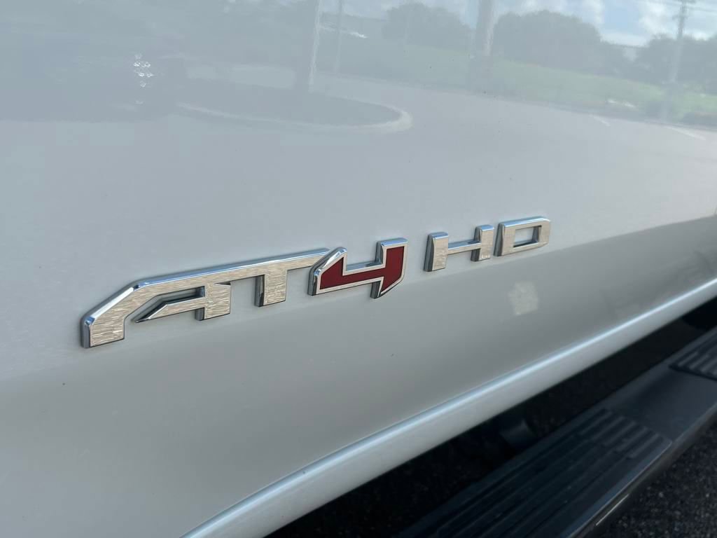 Used 2020 GMC Sierra 2500 AT4 w/ AT4 Premium Package image 31