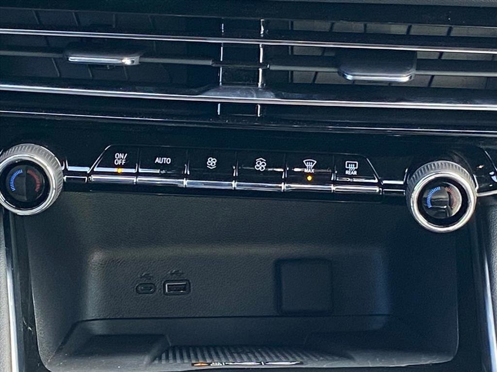 New 2026 Chevrolet Traverse LT w/ Driver Confidence Package image 10