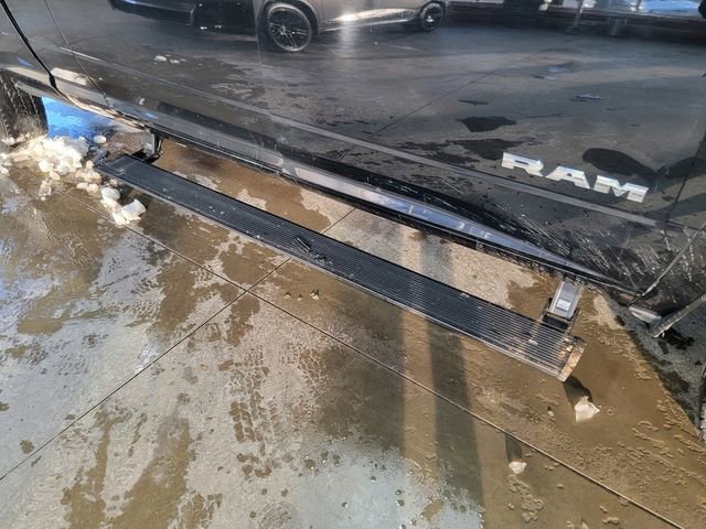 Used 2023 RAM 3500 Laramie image 31