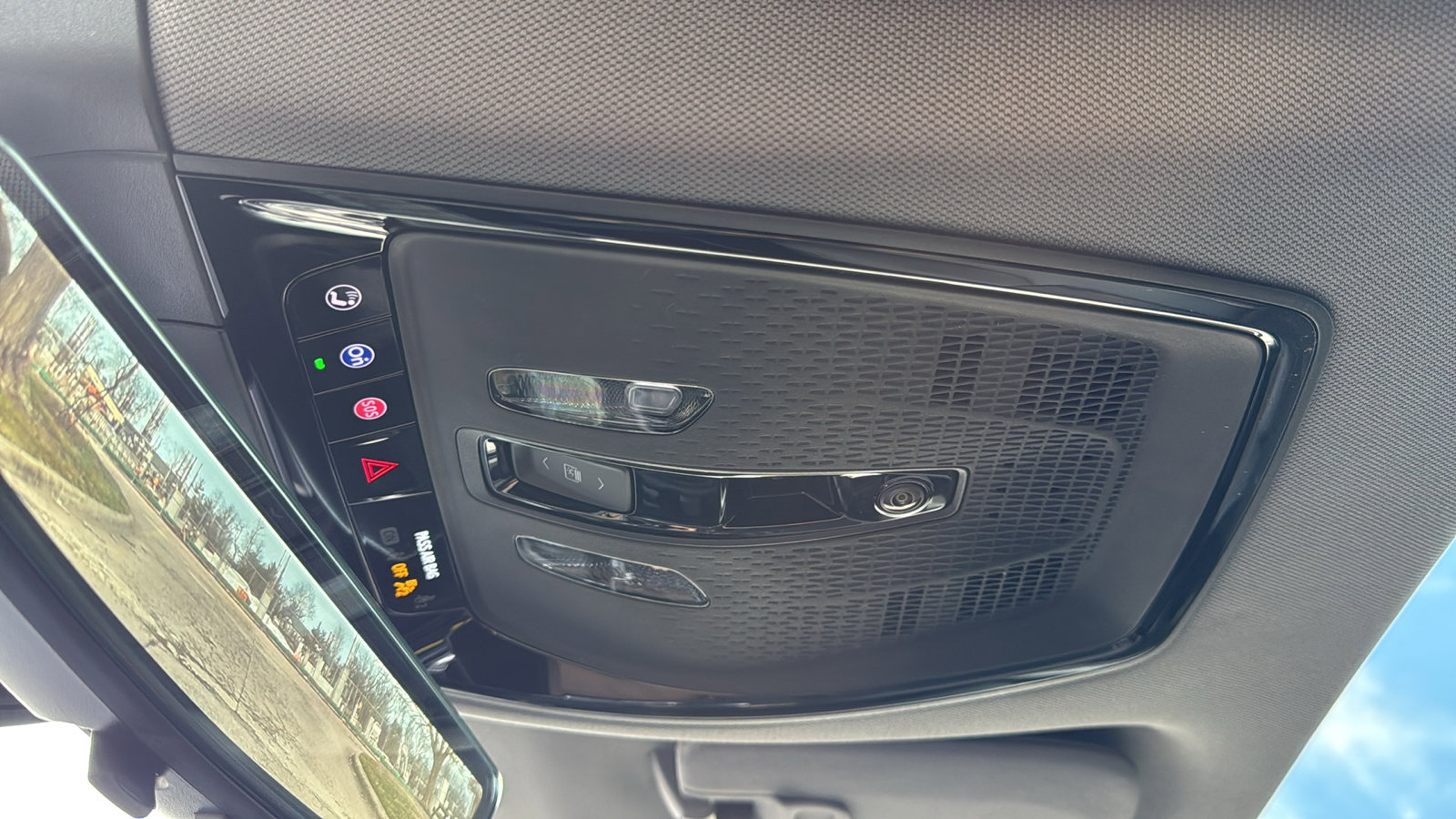 New 2026 Cadillac Optiq Sport 2 image 26