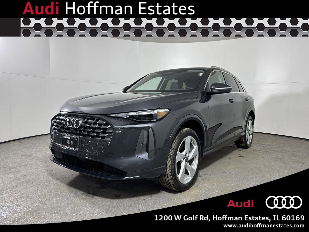 Used 2025 Audi Q5 Premium Plus w/ Premium Plus image 1