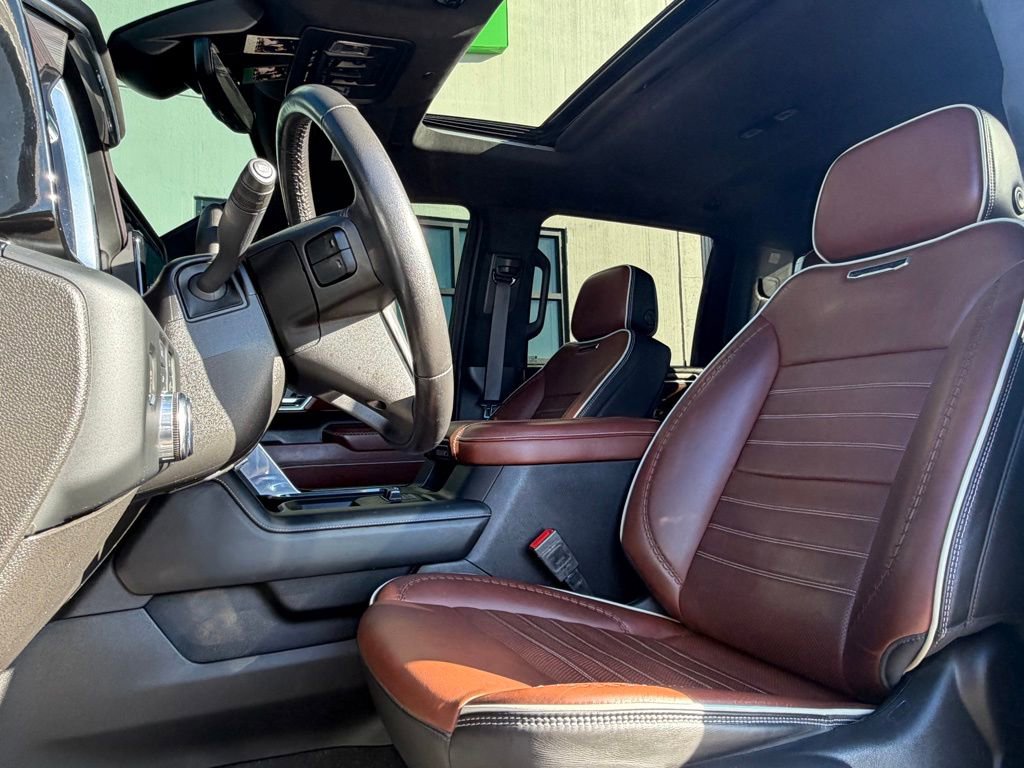 Used 2024 GMC Sierra 3500 Denali Ultimate image 10