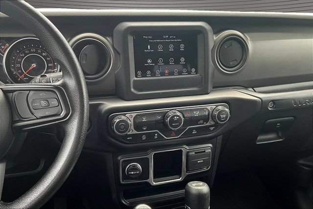 Used 2023 Jeep Wrangler Unlimited Sport AWD/4WD image 9