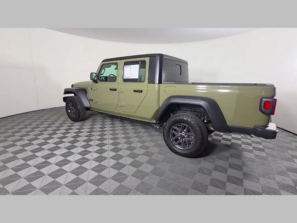 Used 2026 Jeep Gladiator Sport AWD/4WD image 46