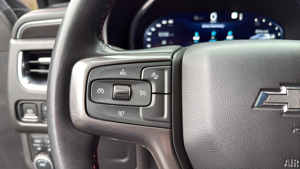 Used 2022 Chevrolet Tahoe RST AWD/4WD image 25