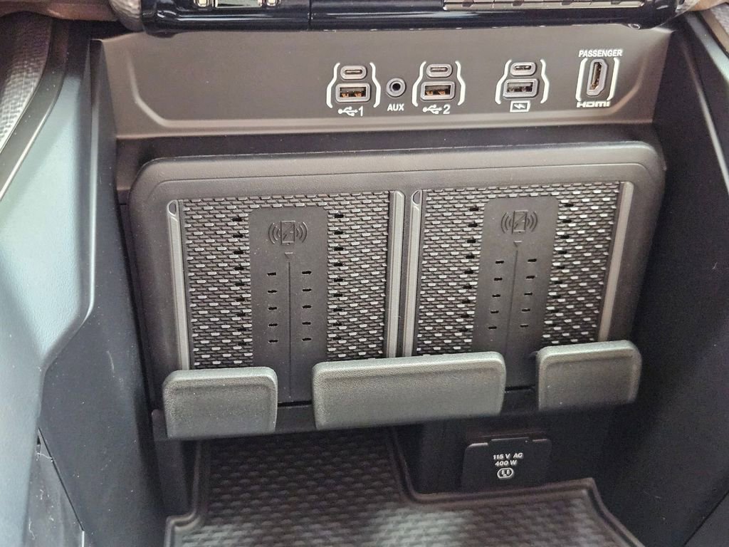 New 2026 RAM 3500 Longhorn AWD/4WD image 37