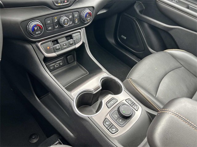 Used 2022 GMC Terrain AT4 w/ Infotainment Package II image 30