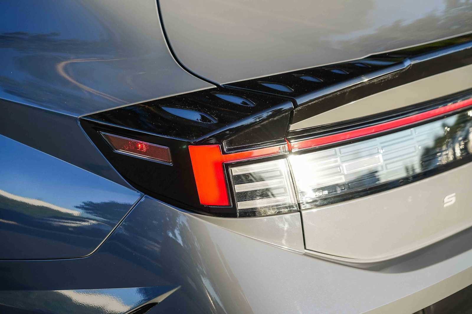 Certified 2025 Hyundai Sonata SEL FWD image 9