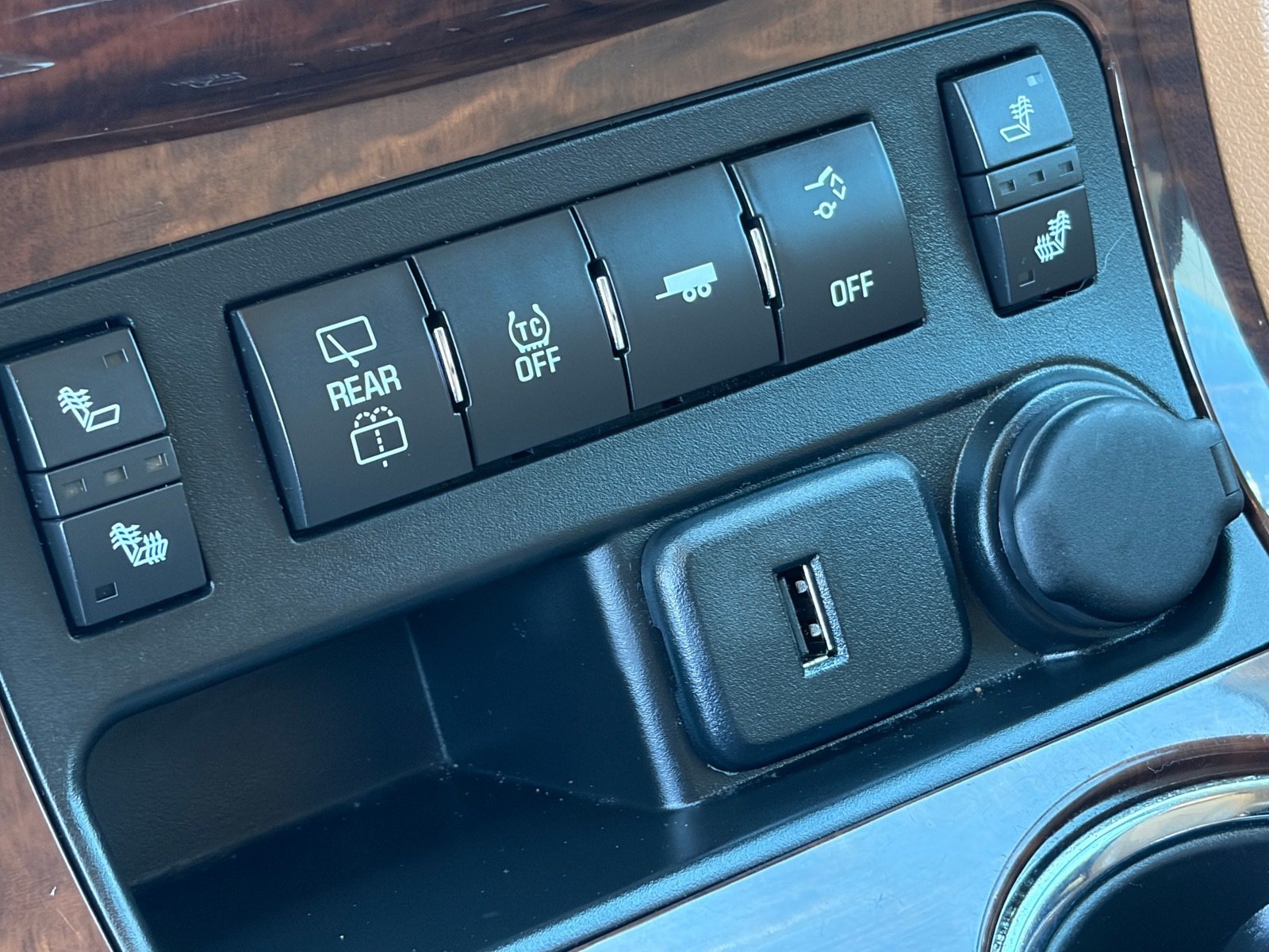 Used 2015 Buick Enclave Leather FWD image 31