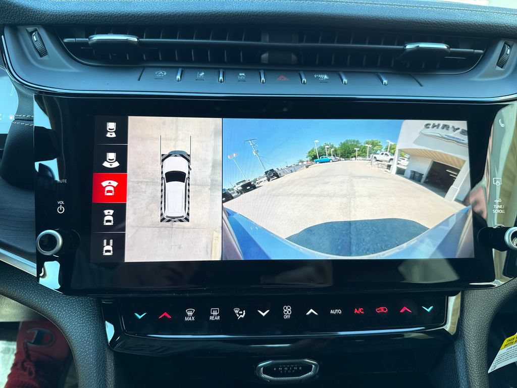 New 2026 Jeep Grand Cherokee Limited AWD/4WD image 39
