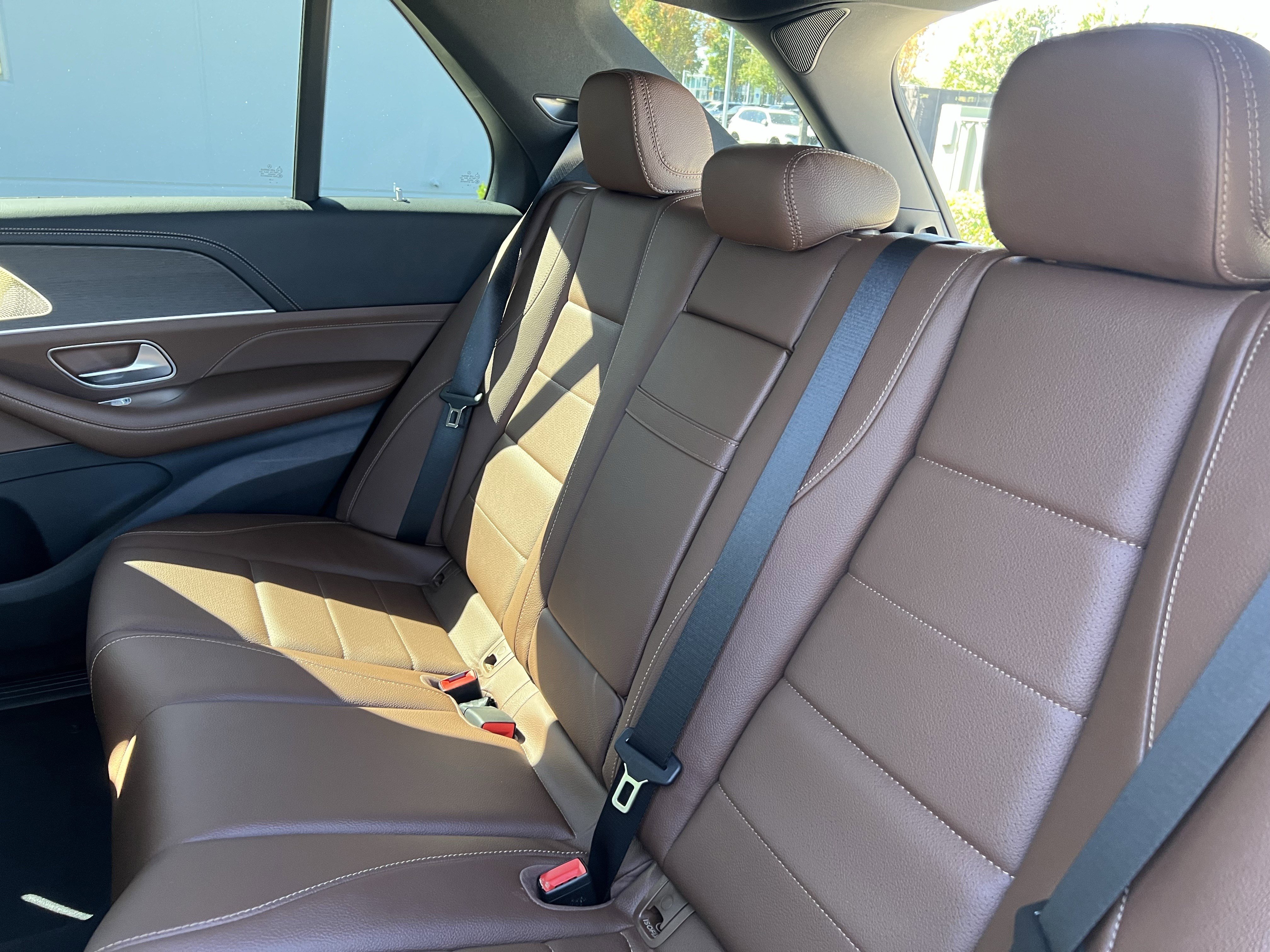 Used 2024 Mercedes-Benz GLE 350 4MATIC image 32