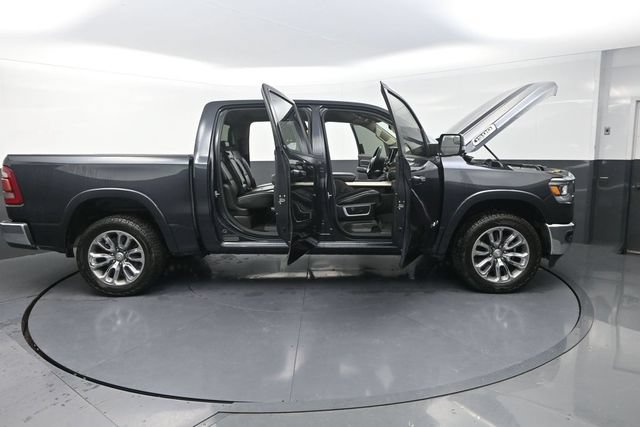 Used 2019 RAM 1500 Laramie AWD/4WD image 37