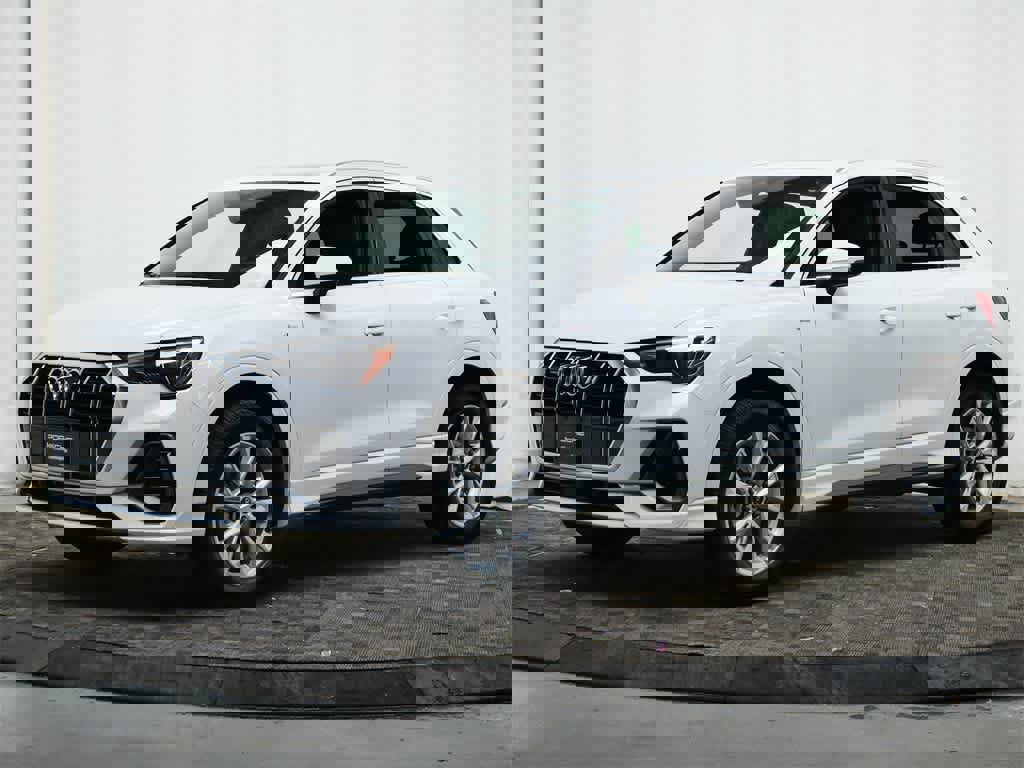 Used 2021 Audi Q3 2.0T Premium w/ Convenience Package