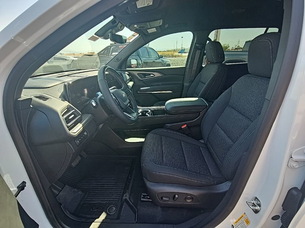 New 2026 Chevrolet Traverse LT w/ Enhanced Driving Package image 10