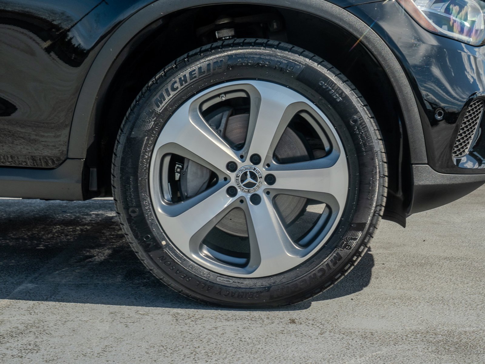 Used 2022 Mercedes-Benz GLC 300 4MATIC image 12