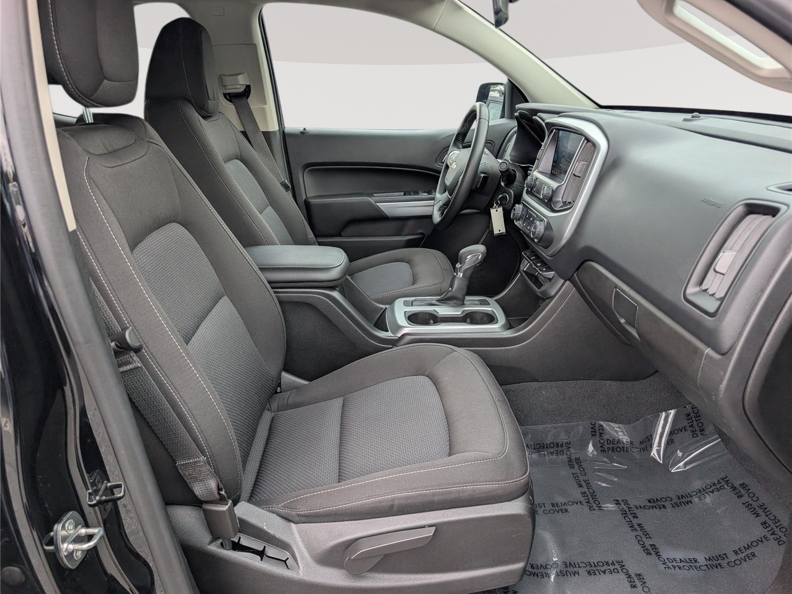 Used 2022 Chevrolet Colorado LT AWD/4WD image 12