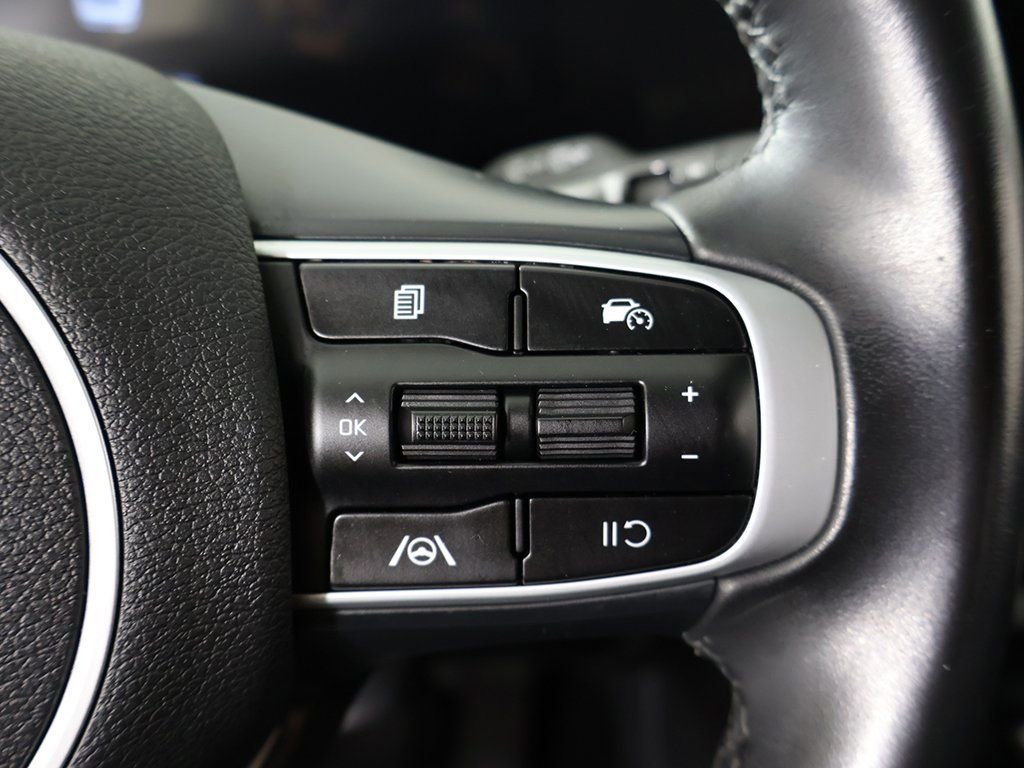 Used 2023 Kia Sportage EX FWD image 39